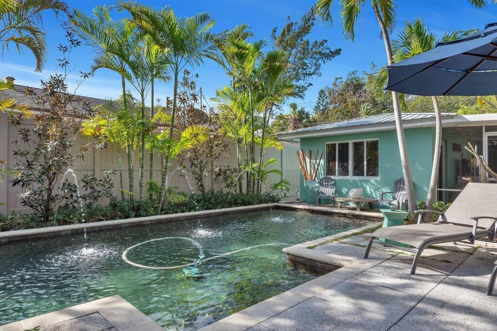 Charming Studio W Pool One Mile To Beach Pets Welcome Lake Worth Beach Exterior foto