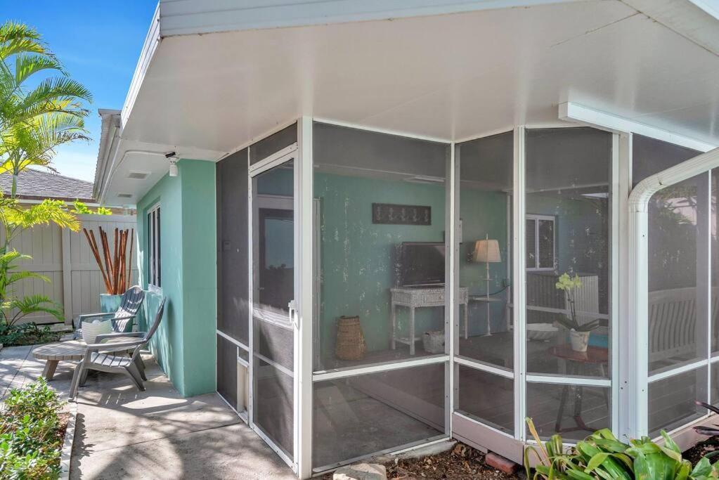 Charming Studio W Pool One Mile To Beach Pets Welcome Lake Worth Beach Exterior foto